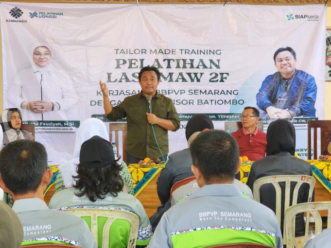 Warga Desa Penyangga BIP, Dilatih Sertifikasi Kompetensi Konstruksi oleh Kemenaker