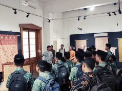 WOM Finance Ajak Pelajar ke Musem Batik Pekalongan, Kenalkan Budaya Batik Sejak Dini
