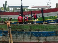 Tim Labfor Polda Jateng Periksa Lokasi Kebakaran Kapal di Pelabuhan Pekalongan