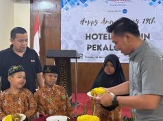 Rayakan Anniversary Ke-14, Hotel Marlin Pekalongan Santuni Yatim Piatu