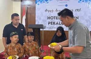 Rayakan Anniversary Ke-14, Hotel Marlin Pekalongan Santuni Yatim Piatu