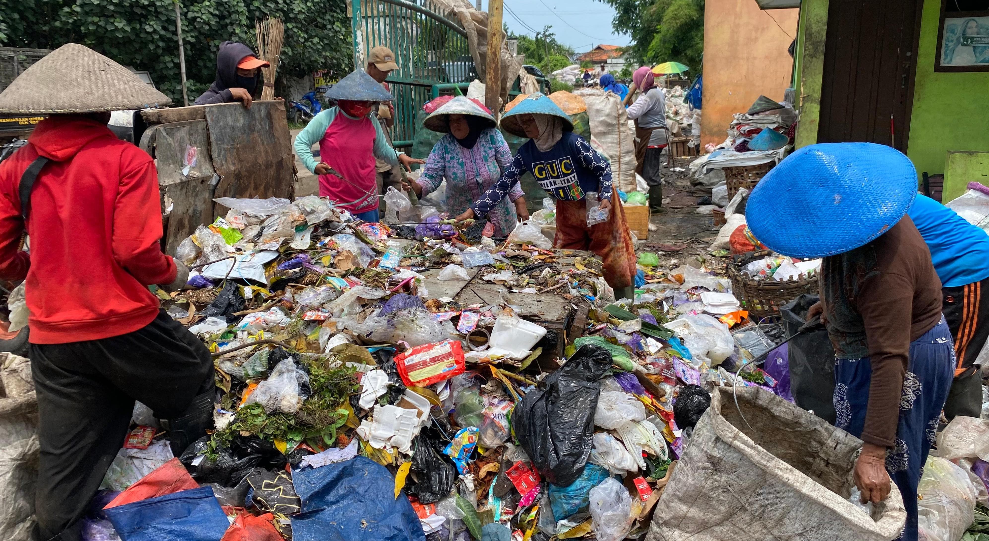 Kota Pekalongan Komitmen Stop Pengelolaan Sampah Open Dumping