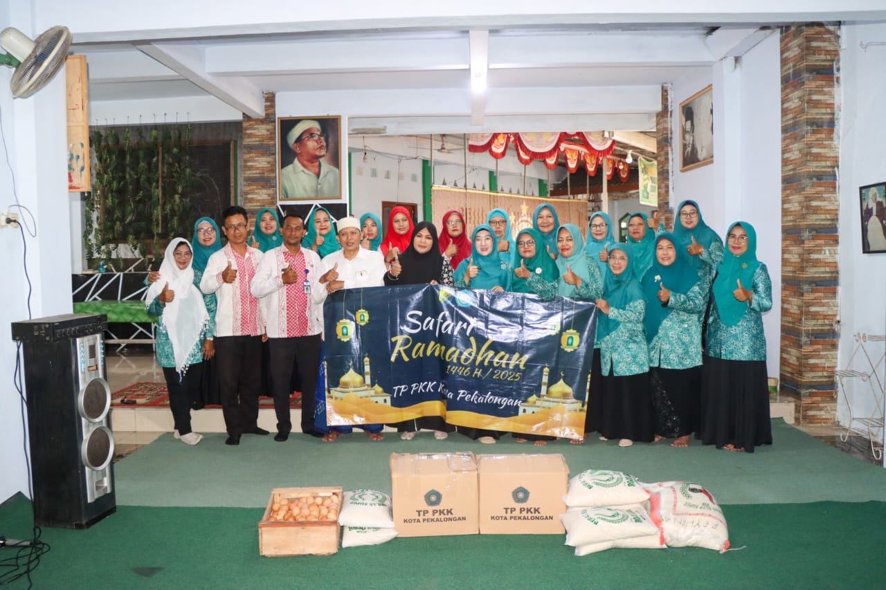 Safari Ramadan, TP PKK Kota Pekalongan Kunjungi Dua Pondok Pesantren
