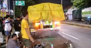 Kecelakaan Truk versus Honda Scoopy di Jalan Pantura Batang, Pengendara Motor Satu Tewas, Satu Kritis