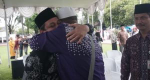 Suasana Haru Warnai Penyambutan Kepulangan Jamaah Haji Kota Pekalongan
