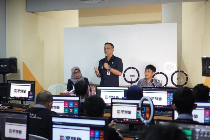Wali Kota Pelatihan Berbasis AI, Warga Pekalongan Disiapkan Hadapi Persaingan Digital
