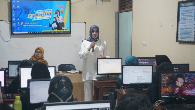 Wawalkot Balgis Ajak Peserta Pelatihan Digital Marketing Optimalkan Platform Online