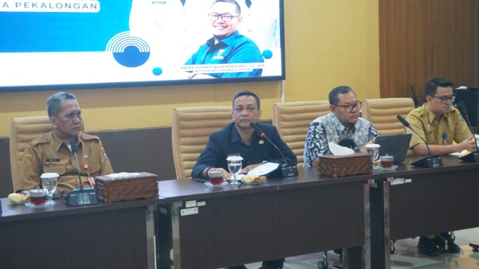 Walikota Pekalongan Aaf Tegaskan Pentingnya Keterbukaan Informasi Publik