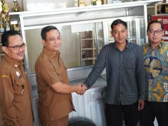 Pemkot Pekalongan Serahkan 7 Gerobak Jualan, Dorong UMKM Bangkit