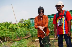 Wakil Walikota Balgis Tinjau Green Park Seruni, Manfaatkan Lahan Tak Produktif Jadi Kolam Ikan Patin