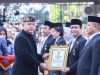 Wali Kota Pekalongan Raih Penghargaan Satyalancana Wira Karya dari Presiden RI