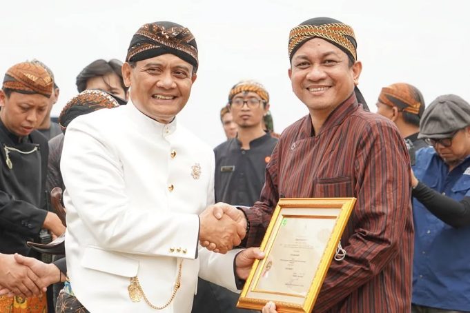 Kota Pekalongan Sabet Predikat Kota Terbaik II Pembangunan Daerah Jawa Tengah 2025