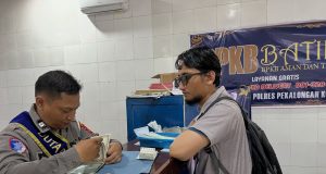 Satlantas Polres Pekalongan Kota Menyapa Masyarakat, Sosialisasikan Mekanisme Pengambilan BPKB