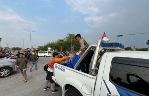 Nyelonong Lampu Merah, Pengendara Motor Tewas Disruduk Fortuner di Perempatan Exit Tol Batang-Pemalang