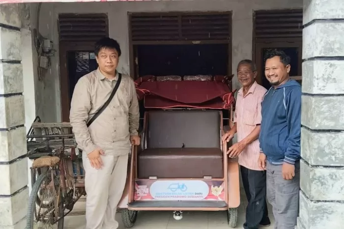 Polemik Penarikan Becak Listrik Bantuan Presiden Prabowo oleh BUMDes di Brebes Telah Selesai, Berkat Tangan Dingin Erick Sunardi Warga Kota Pekalongan