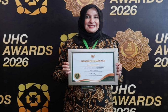 Pemkot Pekalongan Kembali Raih UHC Award 2026 dengan Capaian 99,58 Persen