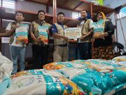 Bulog Tegal Bantu 3 Ton Beras Bagi Korban Banjir di Pekalongan dan Pemalang