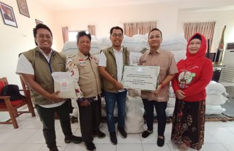 Bulog Tegal Salurkan Bantuan 13,195 Ton Beras Bagi Korban Banjir Pekalongan. Walikota Aaf : Sangat Membantu Ditengah Tanggap Darurat Banjir