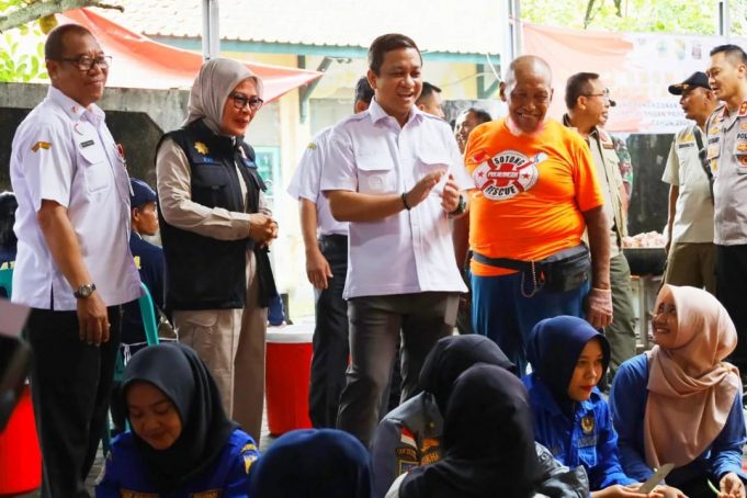 Deputi BNPB Apresiasi Sinergi Pemkot Pekalongan dan Tim Relawan Penanganan Banjir