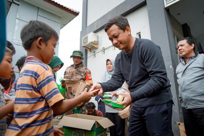 Tinjau Pengungsian Banjir di Pekalongan Barat, Wali Kota Pekalongan Pastikan Keselamatan Warga