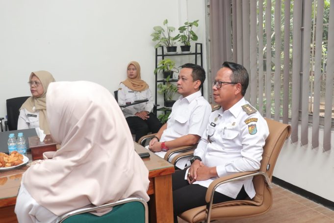 Dua OPD Kota Pekalongan Raih Penghargaan Zona Integritas Menuju WBK 2025
