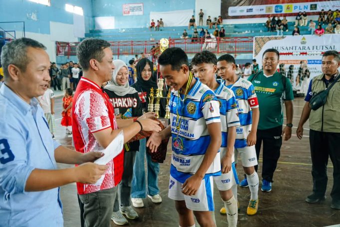 Walikota Pekalongan Tutup Nusantara Futsal Competition, Dorong Aktivitas Positif Pelajar