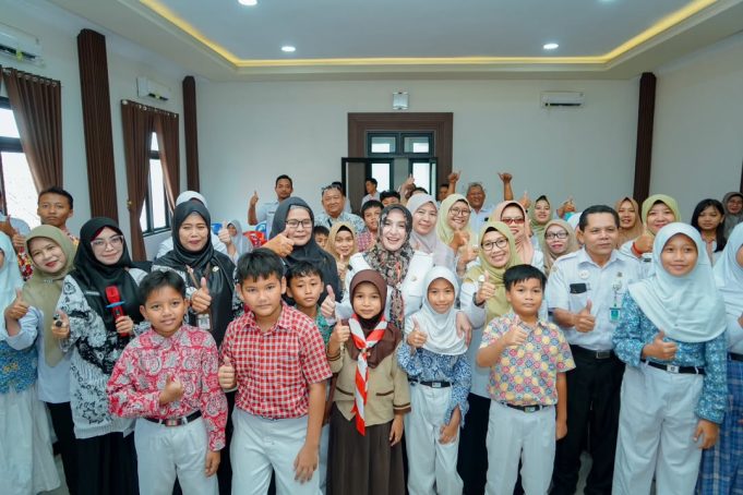 Hadiri Nyelawe PGRI, Wakil Wali Kota Tekankan Edukasi Pengelolaan Sampah Sejak Dini