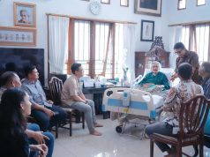 Kenang Jasa Meriyati Hoegeng, Pemkot Pekalongan Kibarkan Bendera Setengah Tiang