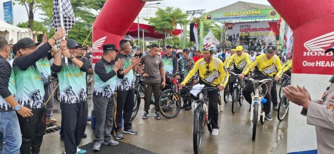 Kolaborasi Pemkot Pekalongan dan Kodim Pekalongan, Ratusan Peserta Ramaikan Gowes Gembira Jelang Ramadan