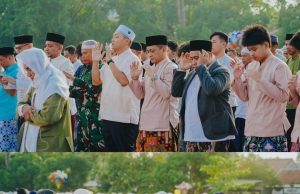 Sholat Idul Fitri Berlangsung Khidmat, Wali Kota Pekalongan Ajak Warga Rayakan Lebaran Secara Aman dan Positif