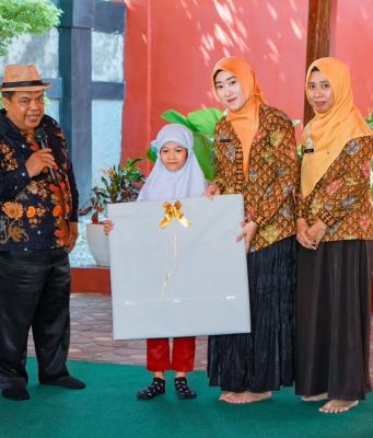 Bunda Paud Kota Pekalongan Gelar Open House dan Halal Bihalal, Ajarkan Sopan Santun Bertamu Kepada Anak Usia Dini