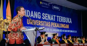 Dari Kampus ke Masyarakat, Pesan Walikota Pekalongan di Wisuda Unikal
