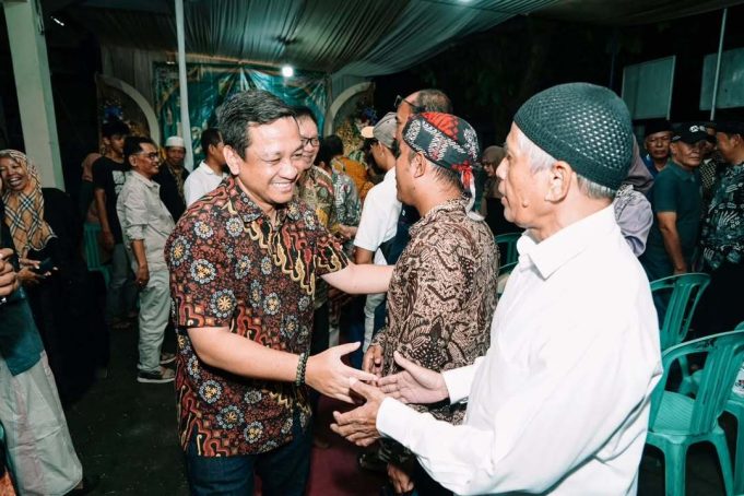 Hadiri Halal Bi Halal Warga Bendan Kergon, Walikota Pekalongan Ajak Sengkuyung Bareng