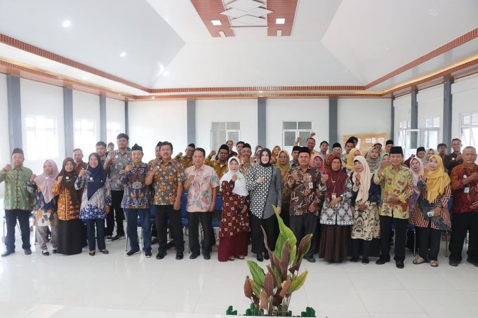 Perkuat Peran BP4, Wakil Walikota Pekalongan Tekankan Kesiapan Usia dan Kematangan Dalam Membangun Rumah Tangga