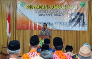 Walikota Pekalongan Lepas 67 Jemaah Haji KBIHU Aisyiyah
