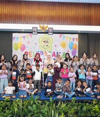 Bunda PAUD Kota Pekalongan Hadiri Pelepasan KB PAUD Kana