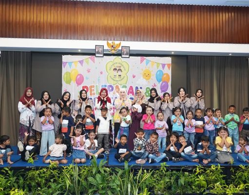 Bunda PAUD Kota Pekalongan Hadiri Pelepasan KB PAUD Kana