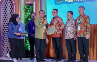 Kota Pekalongan Raih Penghargaan Pertumbuhan Investasi Asing Tertinggi di Jawa Tengah