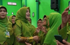 Wakil Walikota Balgis Diab Tekankan Pentingnya Ketahanan Keluarga, Dalam Forum Konfercab XII Muslimat NU