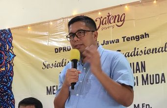 Wakil Ketua DPRD Jateng Ingatkan Alokasi 232 ribu Kursi SMA/SMK Harus Terbuka dan Bisa Dipertanggung jawabkan