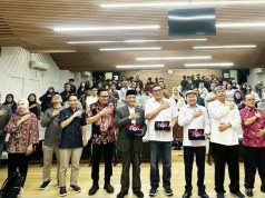 FISIP Undip Gelar Bedah Buku, Mohammad Saleh Tekankan Pentingnya Menjembatani Teori dan Praktik Politik